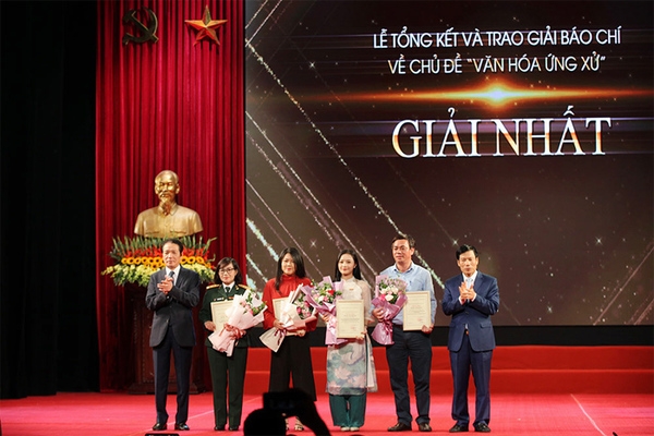 37 tác phẩm nhận giải báo chí về “Văn hóa ứng xử”