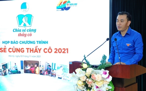 Tuyên dương 50 thầy, cô có nhiều sáng kiến, đổi mới trong dạy học