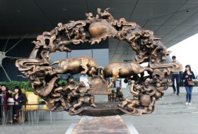 Mang hơi thở cuộc sống vào điêu khắc