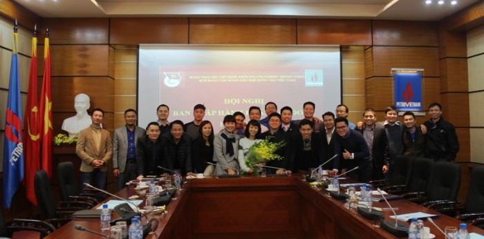 tuoi tre dau khi phat huy tinh than xung kich sang tao