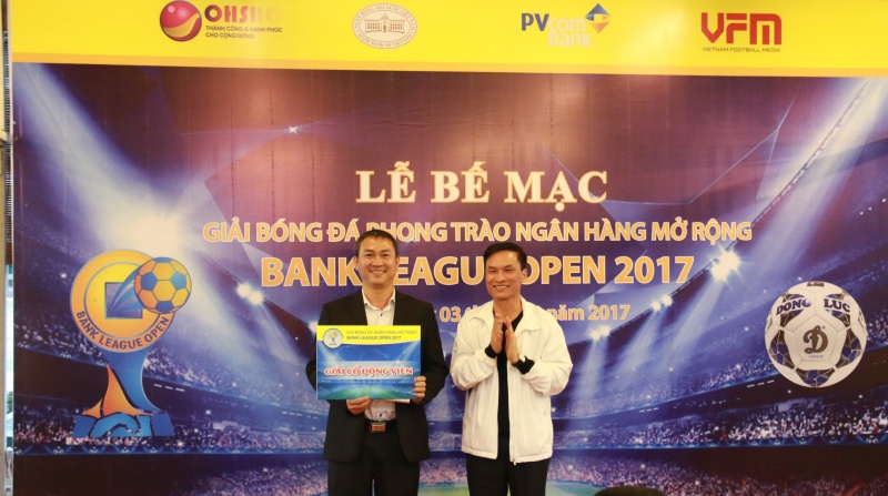 pvcombank be mac giai bong da bank league open 2017