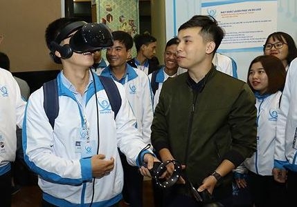 robot may in 3d duoc trung bay tai trien lam khat vong sinh vien viet nam