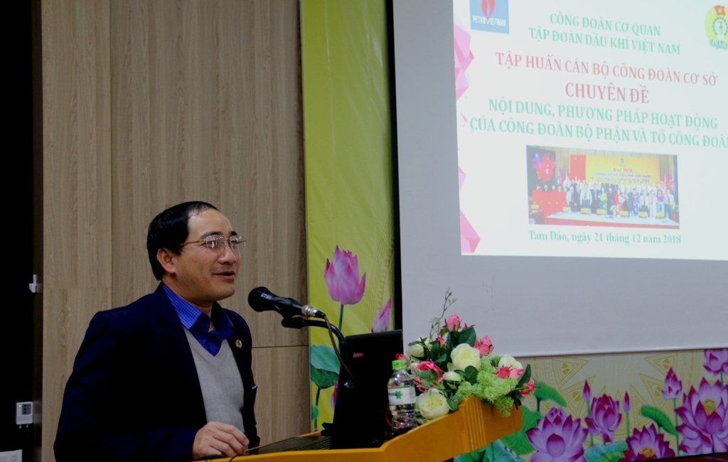 cong doan co quan tap doan dau khi viet nam to chuc tap huan nghiep vu cong doan