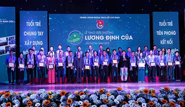 34 nha nong tre nhan giai thuong luong dinh cua lan thu xiv
