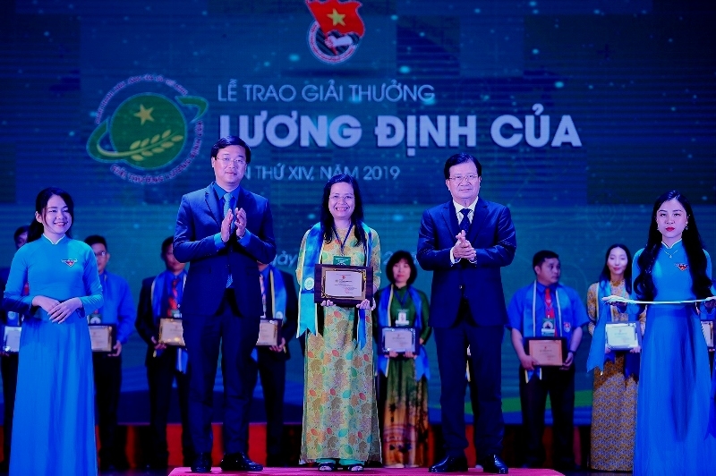 34 nha nong tre nhan giai thuong luong dinh cua lan thu xiv