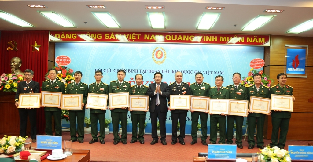 hoi ccb tap doan to chuc ky niem 10 nam thanh lap va tong ket phong trao thi dua cuu chien binh guong mau