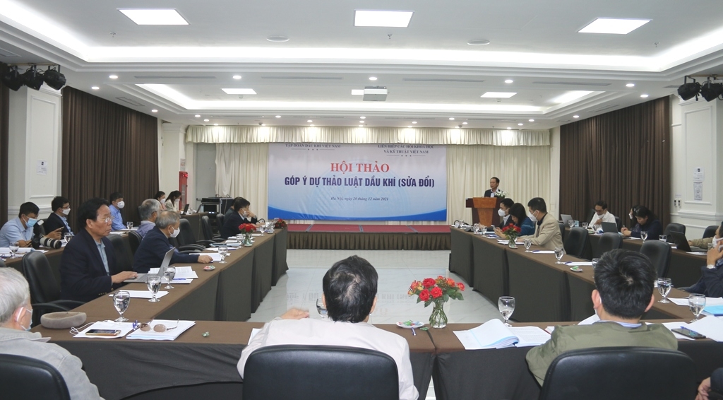 Luật Dầu khí (sửa đổi) cần hoàn thiện các quy định liên quan hợp đồng dầu khí