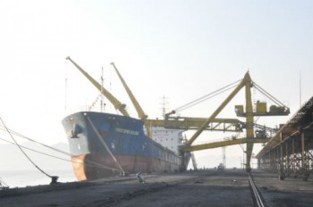 Chính phủ đồng ý xuất khẩu 2,05 triệu tấn than/năm