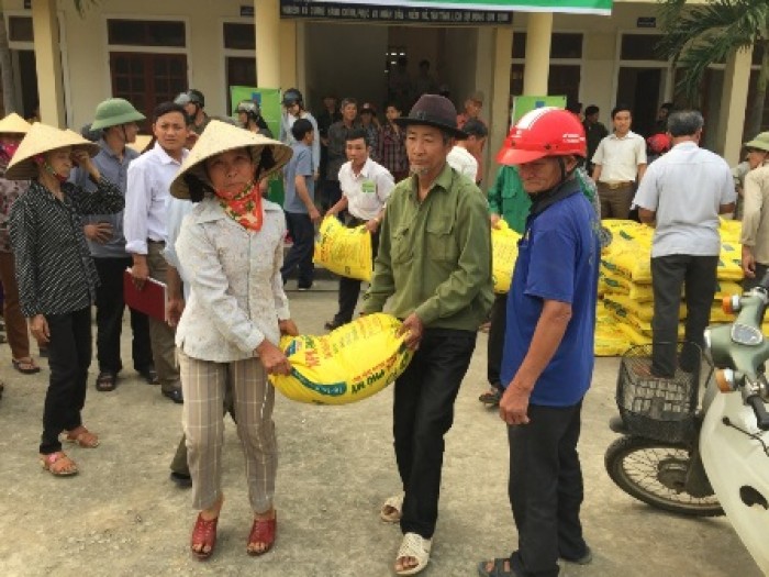 pvfcco north ho tro dong bao bi thiet hai do ret dam ret hai
