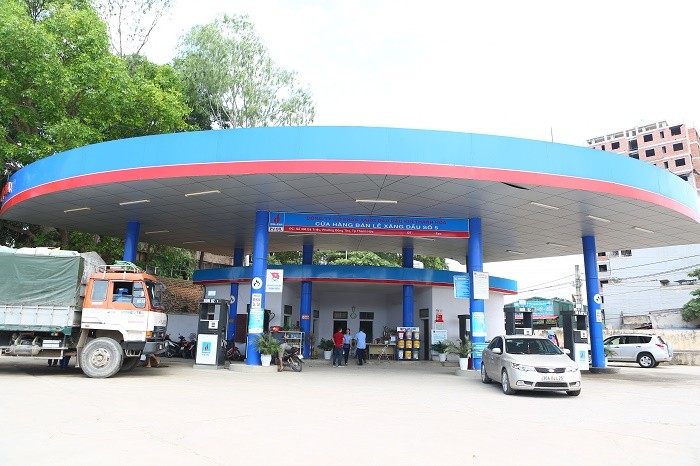 chuyen nghiep trong kinh doanh ban le xang dau