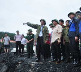 Ngành than quyết tâm vượt qua khó khăn