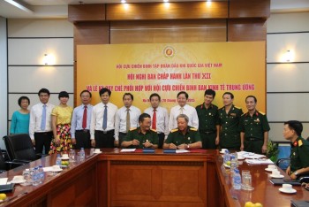 Hội CCB Tập đoàn ký kết quy chế phối hợp với Hội CCB Ban Kinh tế Trung ương