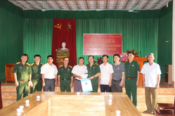 Hội CCB về nguồn hoi ccb ve nguon 10