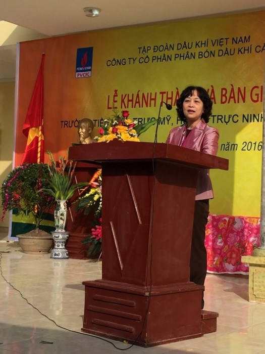 pvcfc xay truong moi cho tre em ngheo