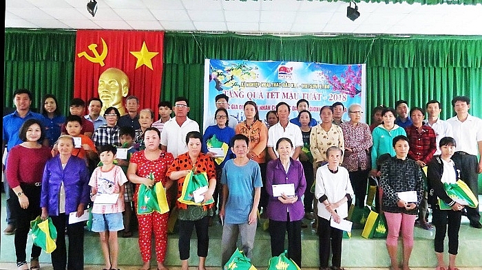 vietsovpetro trao nha mai am cong doan