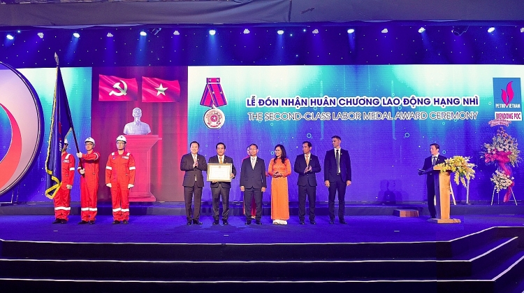 biendong poc vung chac tuong lai