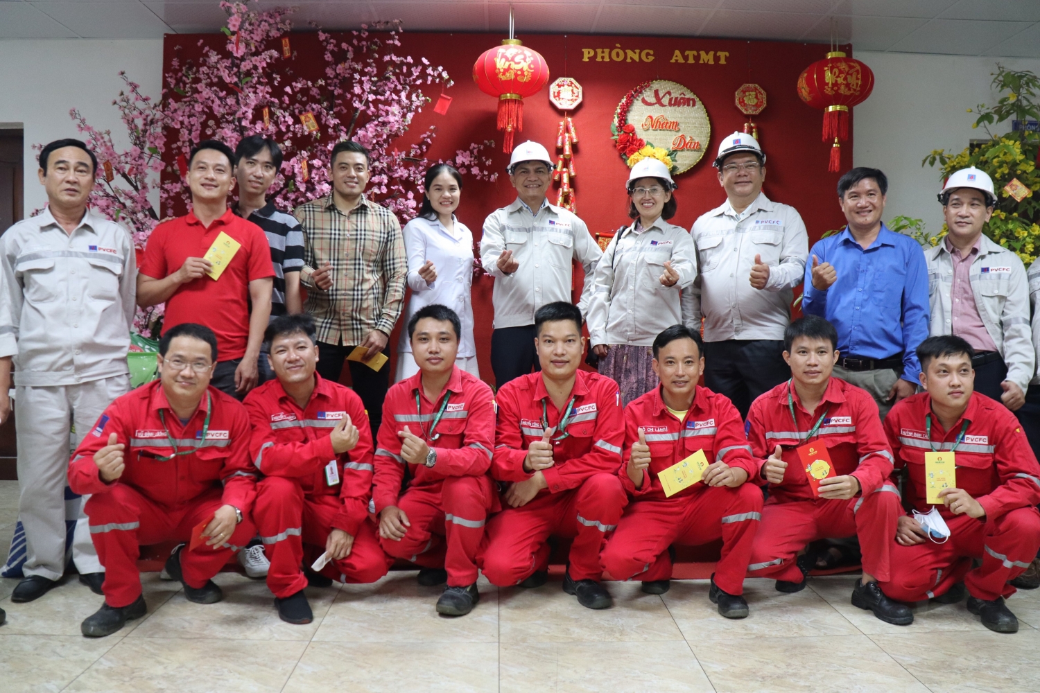 PVCFC: Vui xuân không quên nhiệm vụ