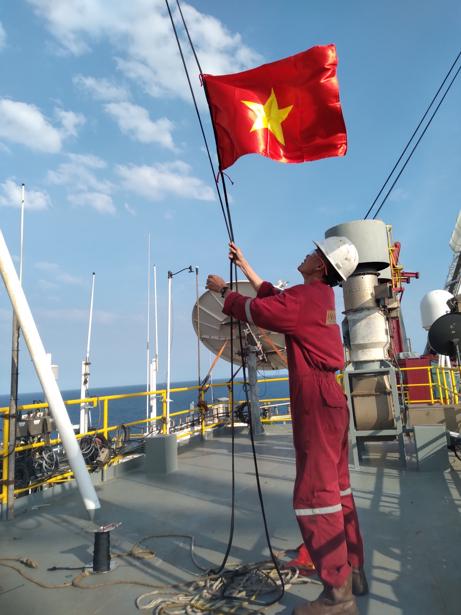 Thư gửi mẹ từ thềm lục địa