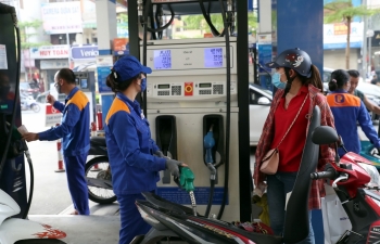 TP HCM kiến nghị tăng cường xử phạt doanh nghiệp xăng dầu vi phạm