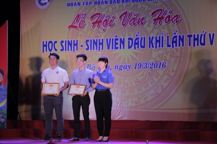 le hoi van hoa hssv dau khi lan v