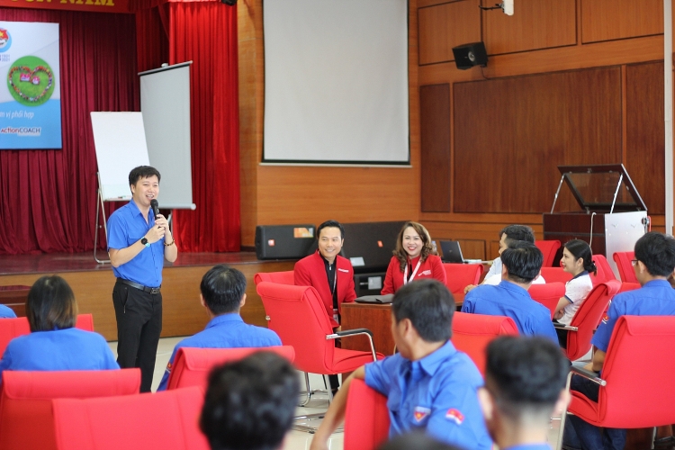 Vietsovpetro tổ chức sinh hoạt chuyên đề Văn hóa Doanh nghiệp Đoàn Thanh niên Vietsovpetro tổ chức sinh hoạt chuyên đề văn hóa doanh nghiệp