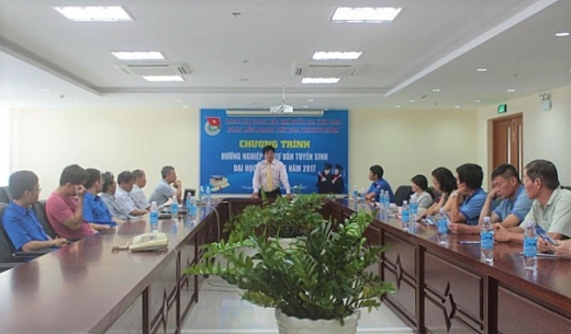 doan thanh nien vietsovpetro dong hanh cung ky thi tuyen sinh