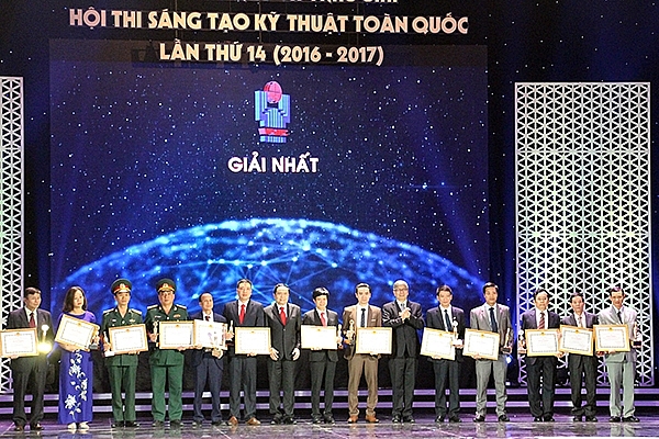 vietsovpetro doat giai tai hoi thi sang tao ky thuat toan quoc lan thu 14