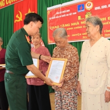 chu tich ubnd thanh pho tra vinh bi cach chuc do mua ban chinh sach