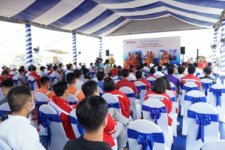 PV Drilling tái khởi động giàn khoan PV DRILLING V