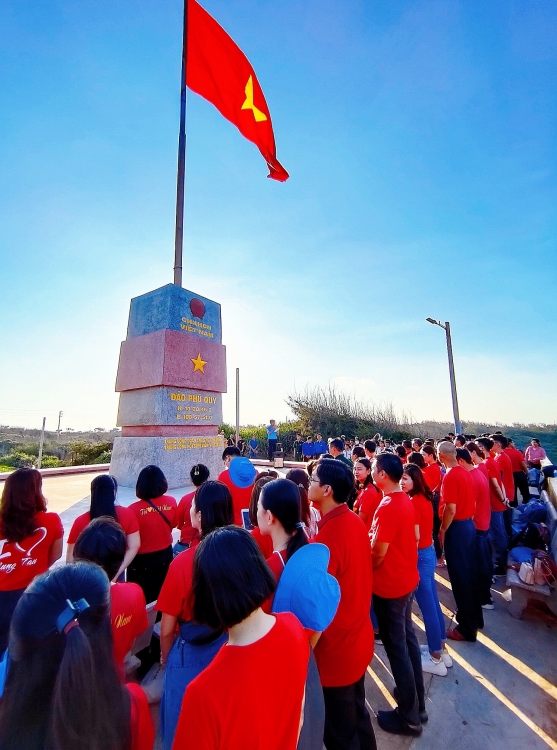 Vietsovpetro: Hành trình “Vì biển đảo quê hương năm 2021” Vietsovpetro: Hành trình “Vì biển đảo quê hương năm 2021”