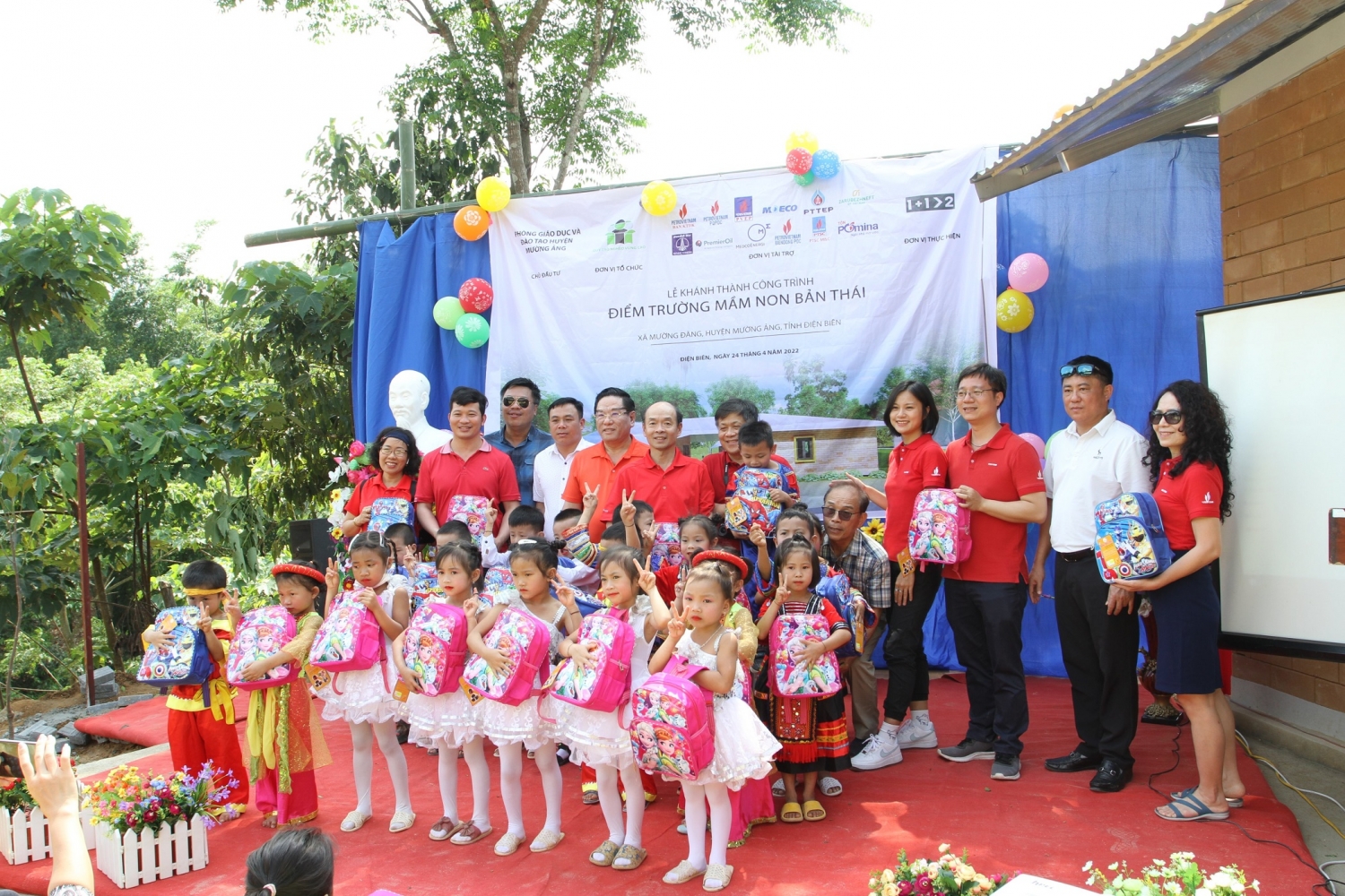Ban Khai thác Dầu khí Tập đoàn cùng các đơn vị khánh thành công trình trường mầm non tại tỉnh Điện Biên