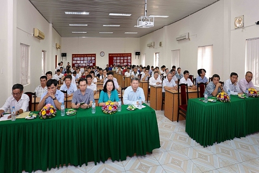 khuyen khich nang luc sang tao tre