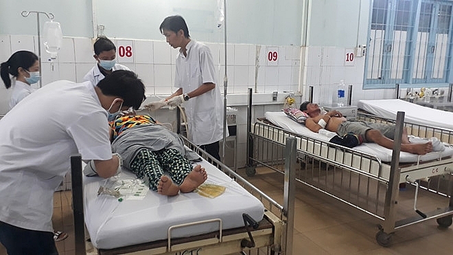 Cả gia đình nguy kịch, một bé trai tử vong nghi ngộ độc ca gia dinh nguy kich mot be trai tu vong nghi ngo doc