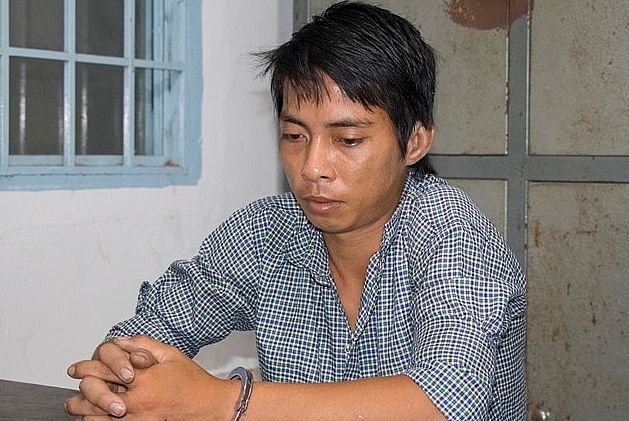 Ép em trai uống rượu, người đàn ông bị nhấn nước tử vong