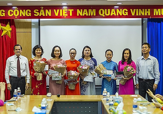 Trao giải cuộc thi ảnh “Duyên dáng Áo dài PV Drilling 2020” trao giai cuoc thi anh duyen dang ao dai pv drilling 2020