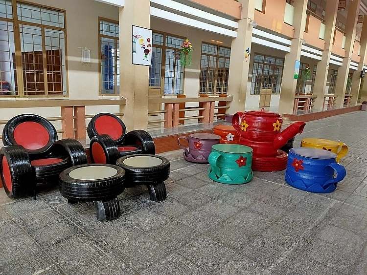 Thanh niên PTSC M&C trao tặng Công trình thanh niên cho 06 trường tiểu học trên địa bàn