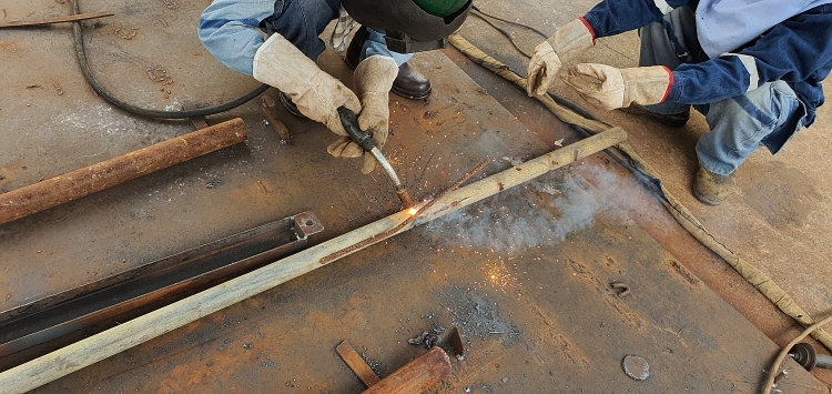 Thanh niên PTSC M&C trao tặng Công trình thanh niên cho 06 trường tiểu học trên địa bàn