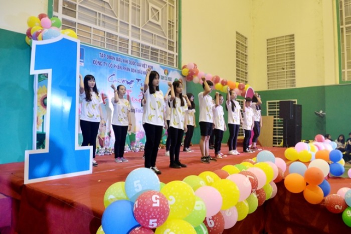pvcfc to chuc ngay hoi tuoi tho