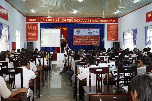 Đẩy mạnh tuyên truyền an ninh, an toàn cho các công trình dầu khí day manh tuyen truyen an ninh an toan cho cac cong trinh dau khi