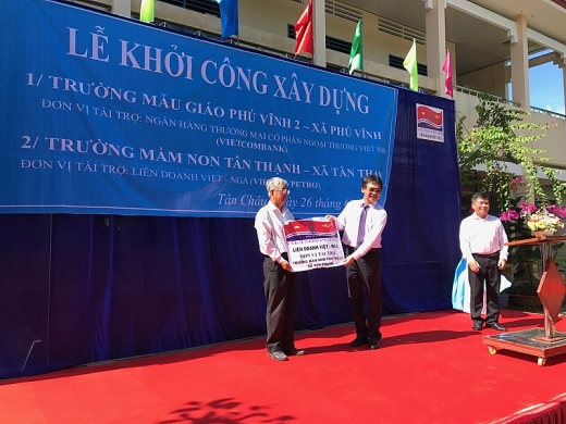 vietsovpetro khoi cong xay dung truong mam non tai an giang