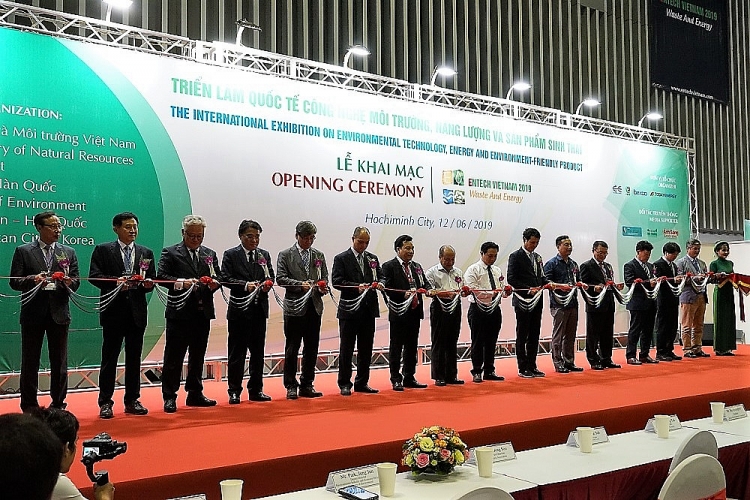 khai mac trien lam entech vietnam 2019