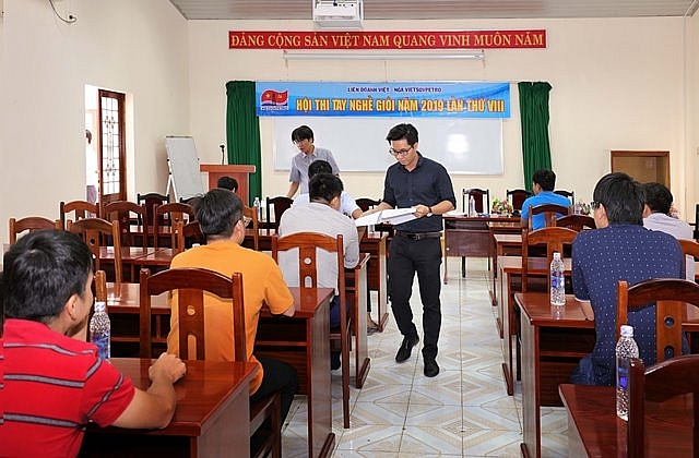 khai mac hoi thi tay nghe gioi vietsovpetro lan thu viii