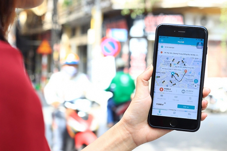 tin tuc kinh te ngay 176 xang giam xuong duoi 20000 donglit