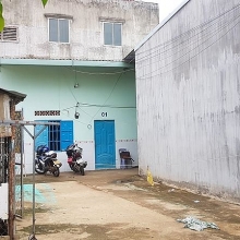 ha noi o to bi dot nham nho nghi do do choan loi di trong khu tap the