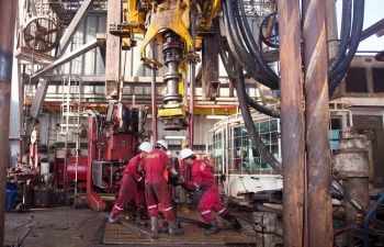 PV Drilling nỗ lực vượt sóng dữ