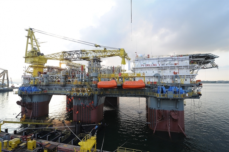 1.	Giàn tiếp trợ nửa nổi nửa chìm Semi-TAD 15K PV DRILLING-V