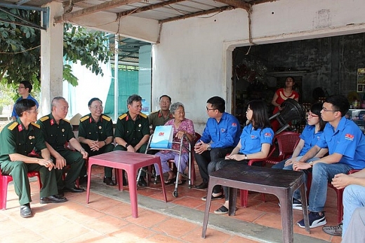 cac don vi vietsovpetro tiep tuc to chuc nhieu hoat dong den on dap nghia