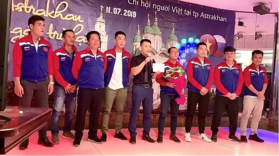 vietsovpetro tham gia giai the thao cua cong ty ao zarubezhneft