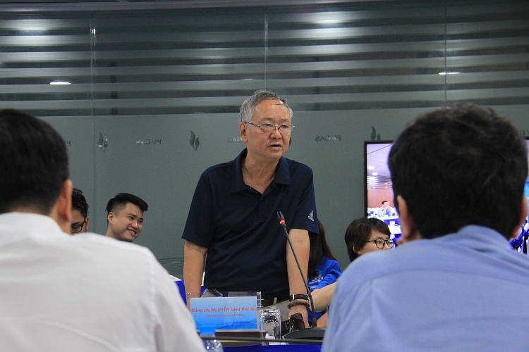 tuoi tre dau khi tiep buoc the he nhung nguoi di tim lua anh hung