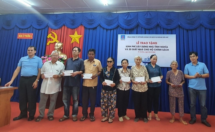 pv drilling trao tang nha tinh nghia tai ca mau